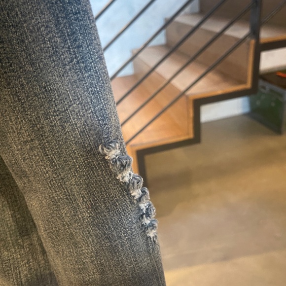 Casual, comfortable, distressed, stylish, denim jacket - Picture 7 of 13